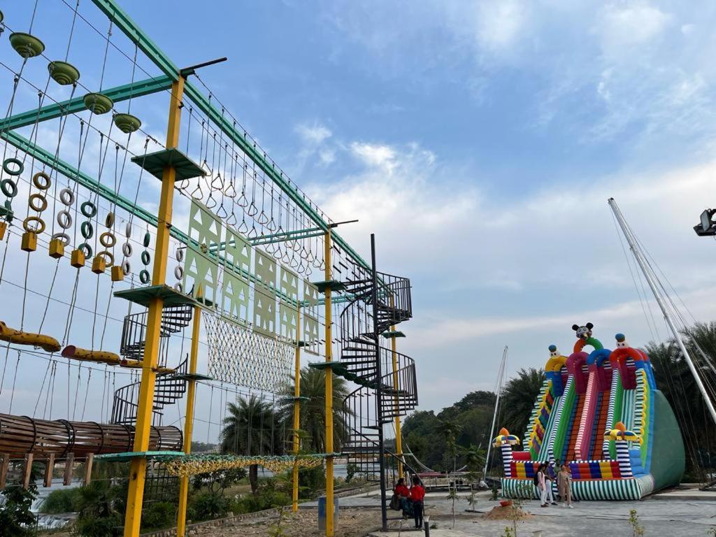 Hotel Eco Park Rewa Εξωτερικό φωτογραφία