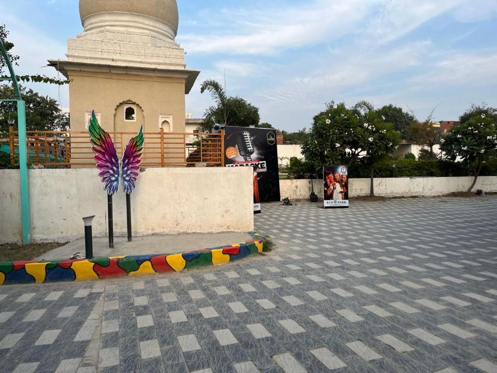 Hotel Eco Park Rewa Εξωτερικό φωτογραφία