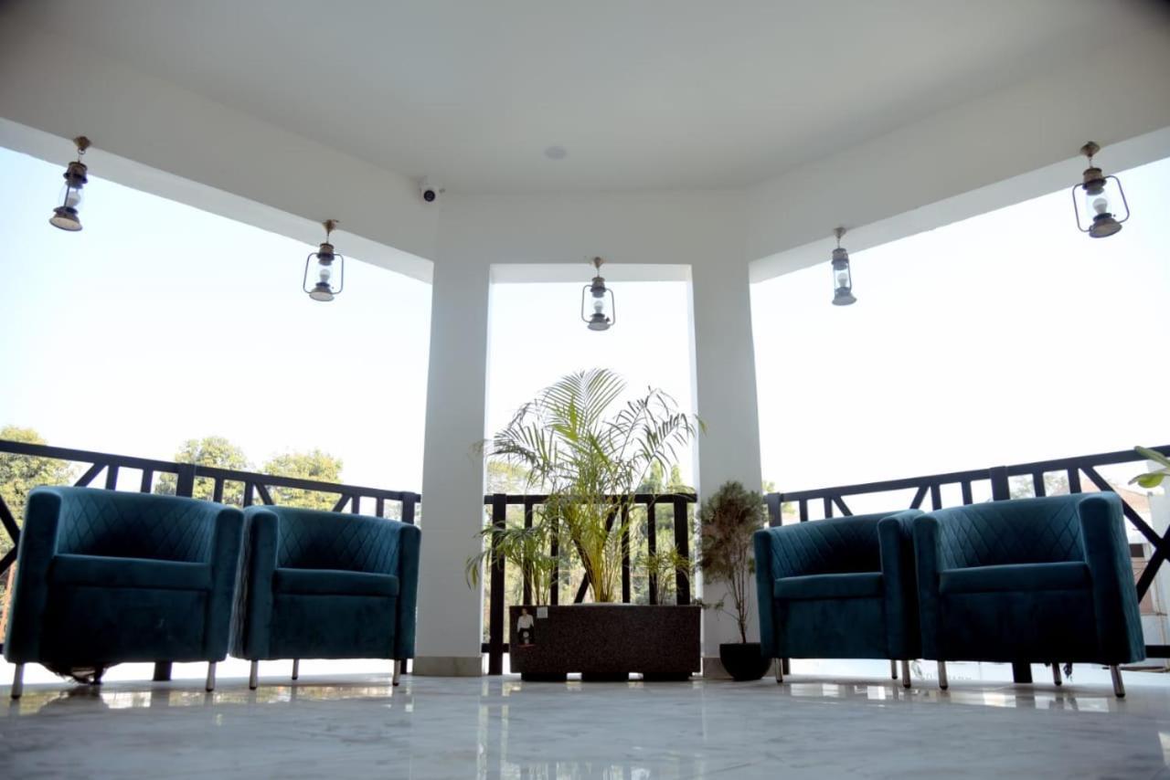 Hotel Eco Park Rewa Εξωτερικό φωτογραφία